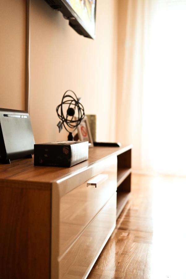 Lena Apartman Subotica Esterno foto