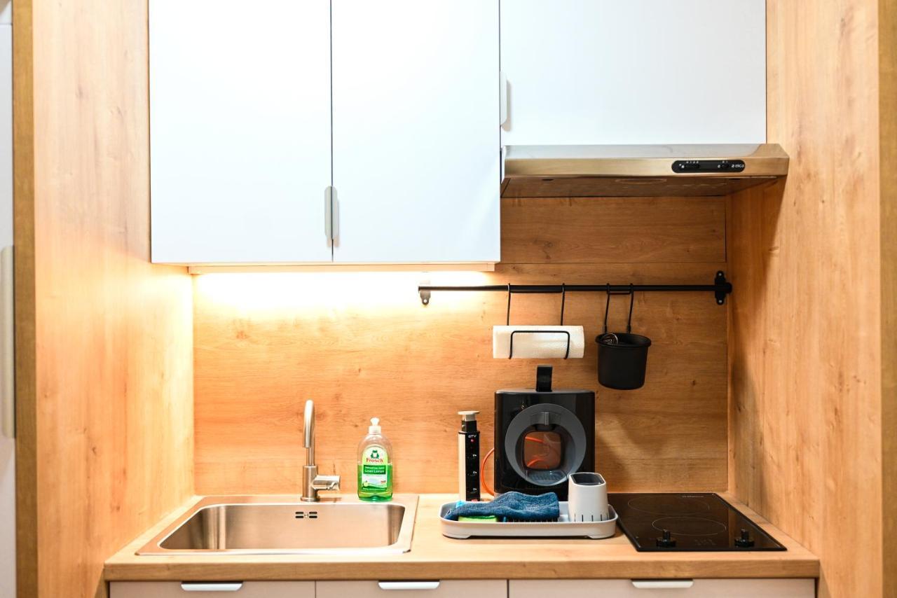 Lena Apartman Subotica Esterno foto